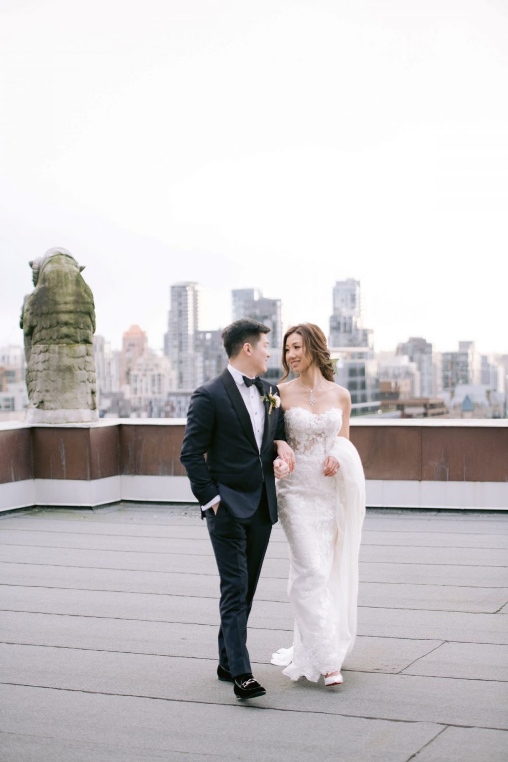 Fairmont Hotel Vancouver Wedding (27)