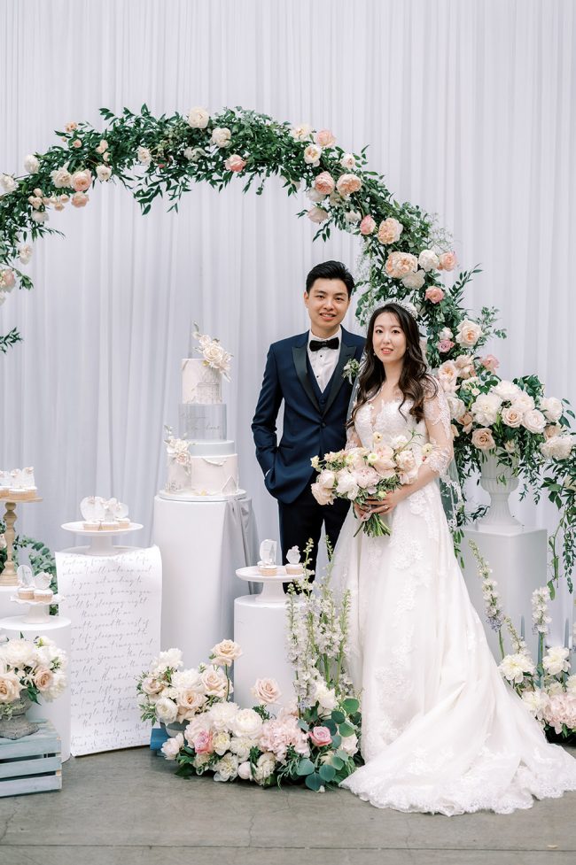Hy Tea Lounge Wedding Waterfall BuildiHy Tea Lounge Wedding Waterfall Building Dessert Table